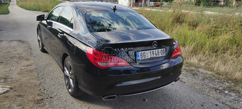 Mercedes Benz CLA 220 