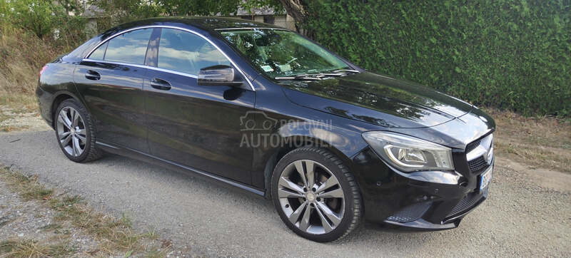 Mercedes Benz CLA 220 