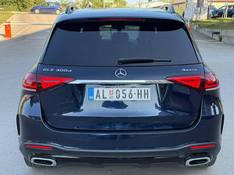 Mercedes Benz GLE 300 D