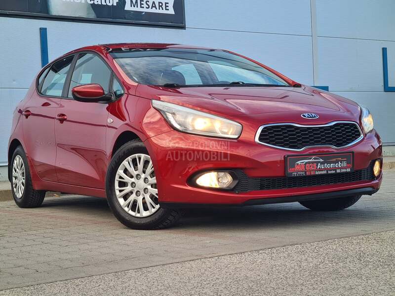 Kia cee`d 1.4 EX Style