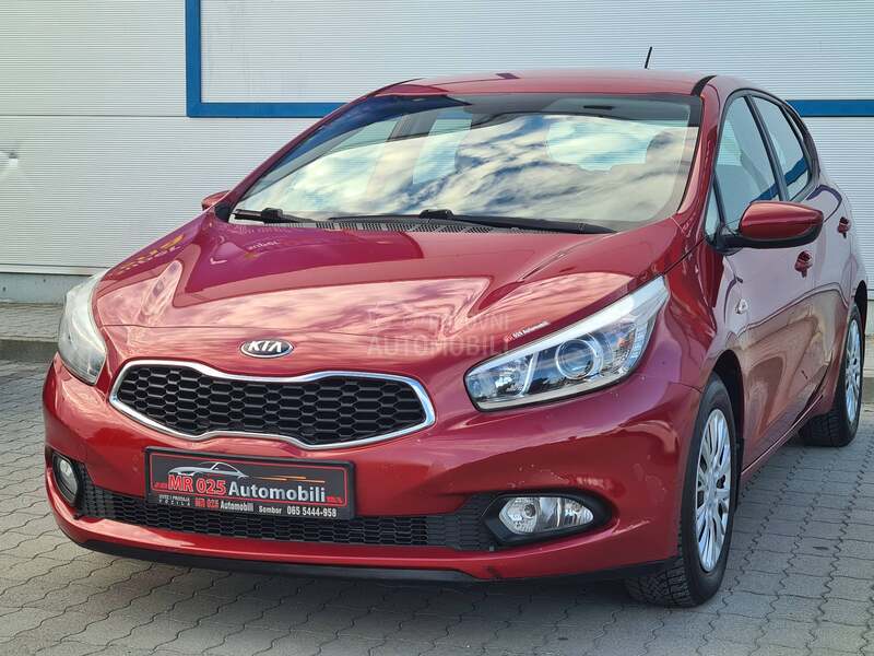 Kia cee`d 1.4 EX Style