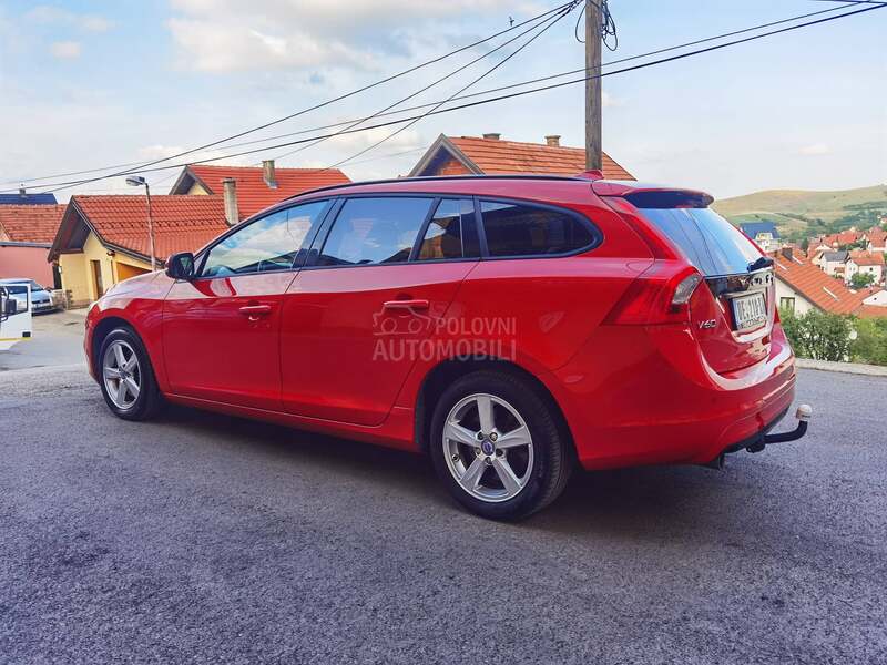 Volvo V60 2.0 D2