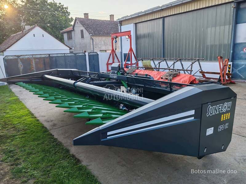 Claas Sunflow hederi