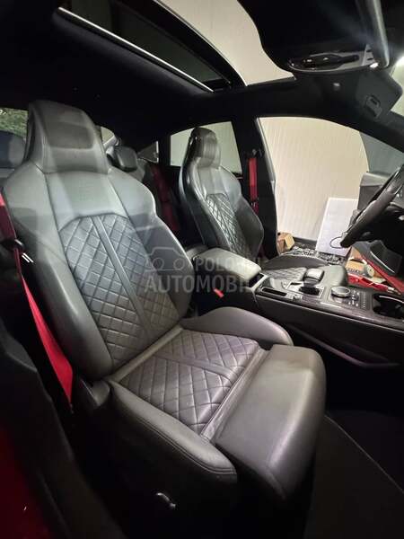 Audi S5 RS