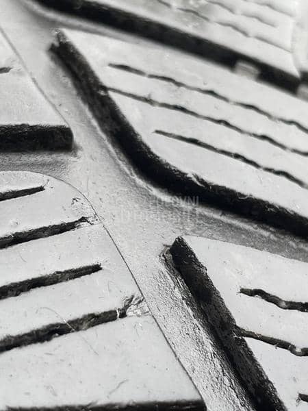 Fulda 235/55 R17 Zimska