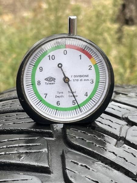 Fulda 235/55 R17 Zimska