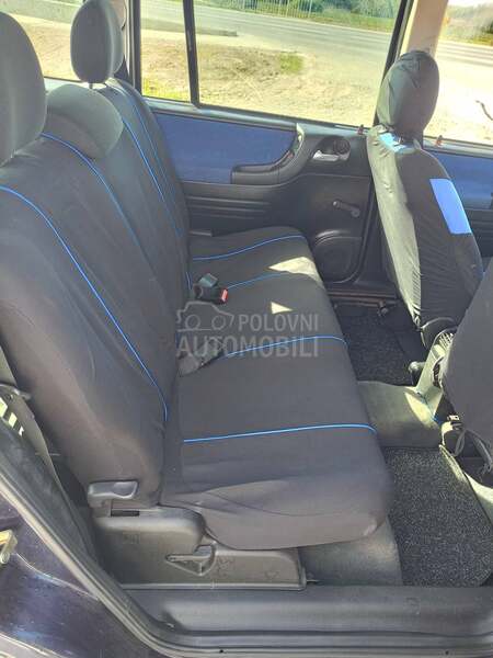 Opel Zafira 2000