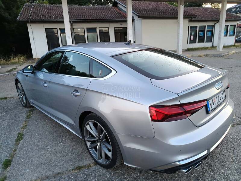 Audi S5 Sportback