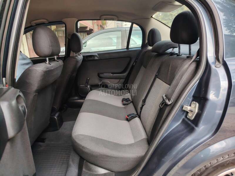 Opel Astra G 