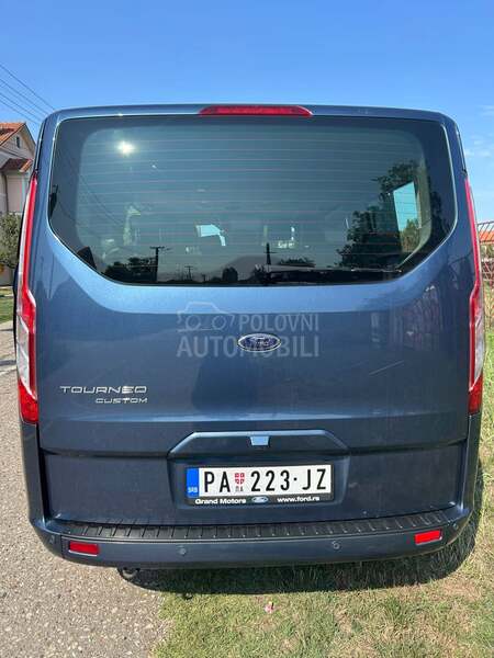 Ford Tourneo Custom tranzit 320 LWB 2.0
