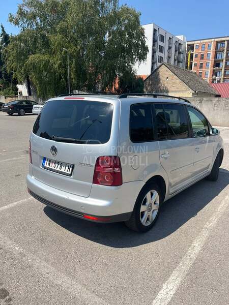 Volkswagen Touran 2.0 TDI Reg