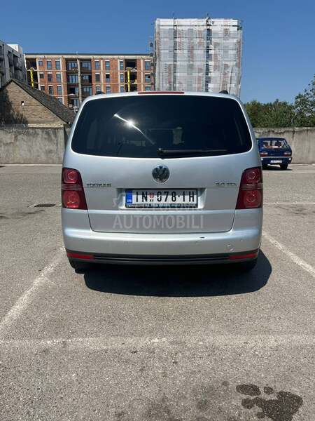 Volkswagen Touran 2.0 TDI Reg