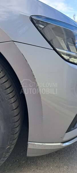 Volkswagen Passat B8 ELEGANCE 2.0 TDI DSG