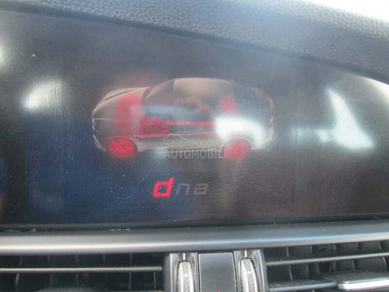 Alfa Romeo Giulia 2.2 Turbo