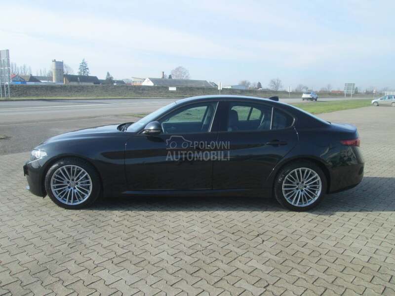 Alfa Romeo Giulia 2.2 Turbo