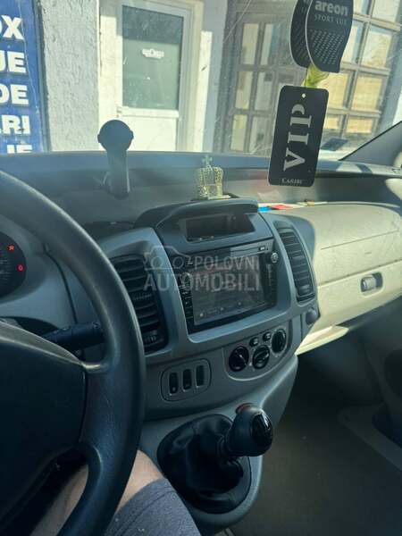 Opel Vivaro 