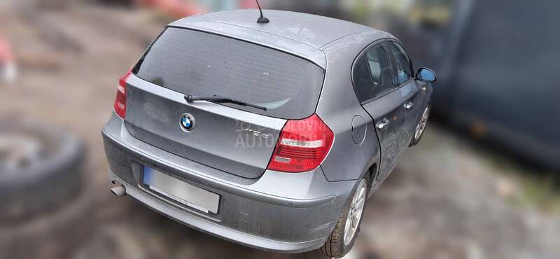BMW 120 N47D20C 2009. god. -  kompletan auto u delovima