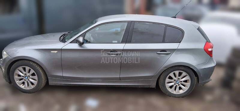 BMW 120 N47D20C 2009. god. -  kompletan auto u delovima
