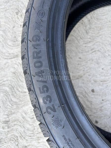 Triangle 235/40 R19 Zimska