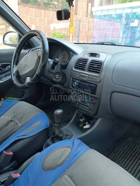 Hyundai Accent 1.3