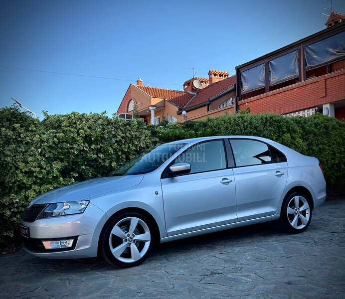 Škoda Rapid DSG CH