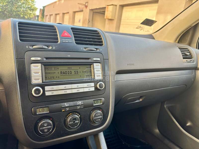 Volkswagen Golf 5 1.9TDI reg 77k.w