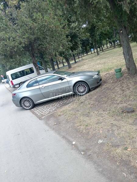 Alfa Romeo GT 