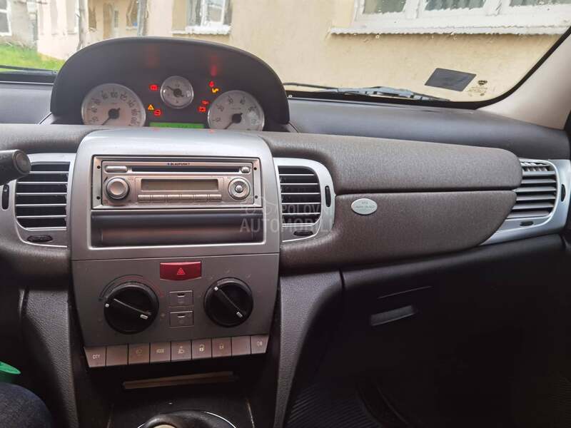 Lancia Ypsilon 1.3 mjt