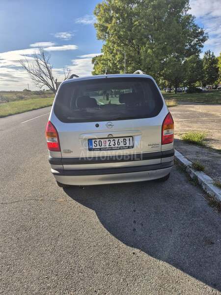 Opel Zafira 2.0 DTI 16V