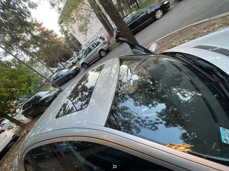 Mercedes Benz E 220 avantgarde
