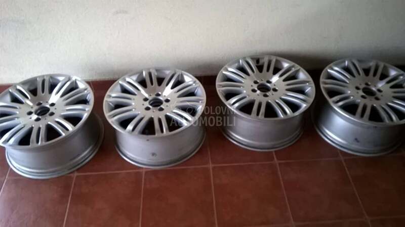 Mercedes Benz E 220 avantgarde