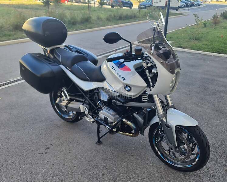 BMW R1200R