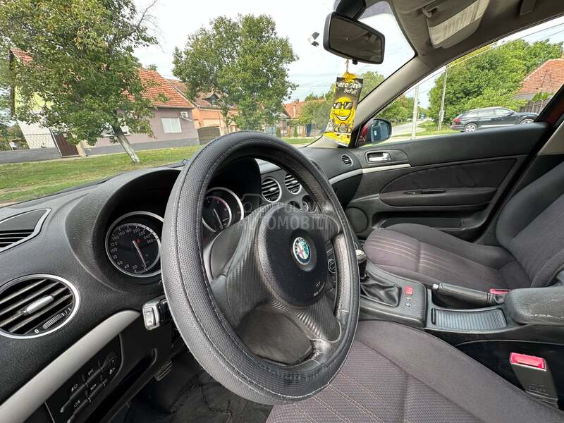 Alfa Romeo 159 1.9 JTDM BUSINESS