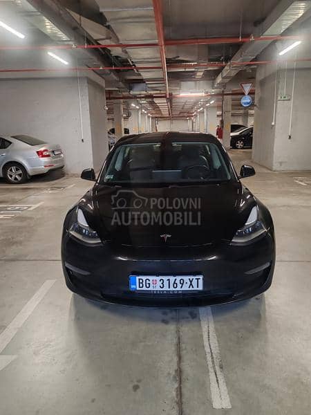 Tesla Model 3 Long range