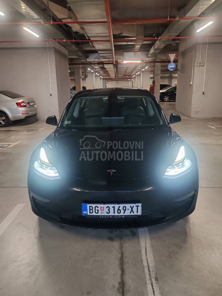 Tesla Model 3 Long range