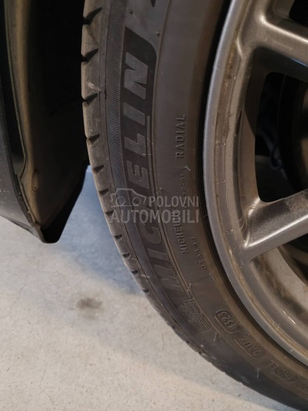 Tesla Model 3 Long range