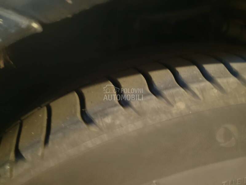 Tesla Model 3 Long range