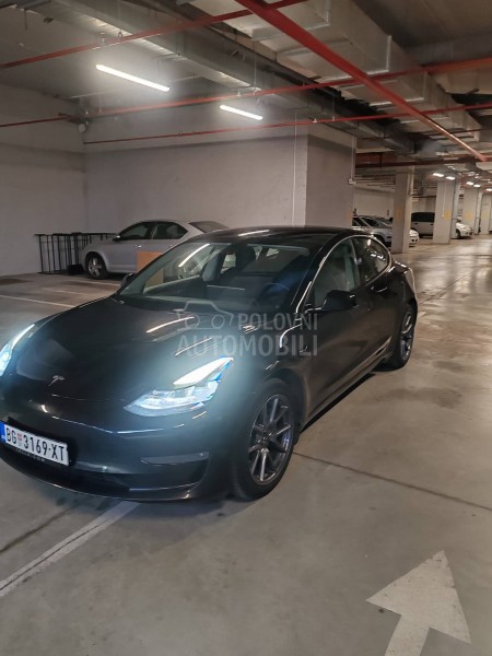 Tesla Model 3 Long range