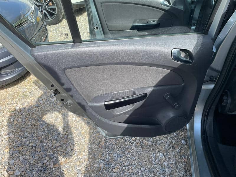 Opel Corsa D 1.2