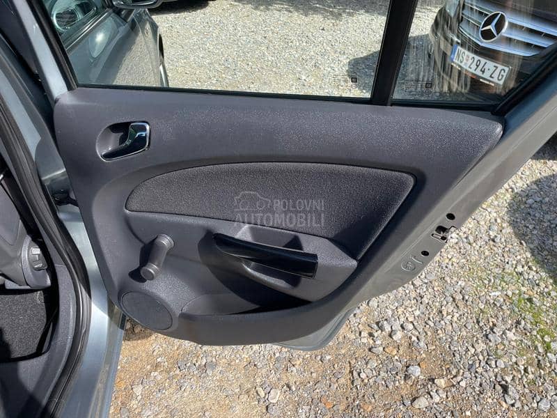 Opel Corsa D 1.2
