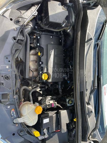 Opel Corsa D 1.2