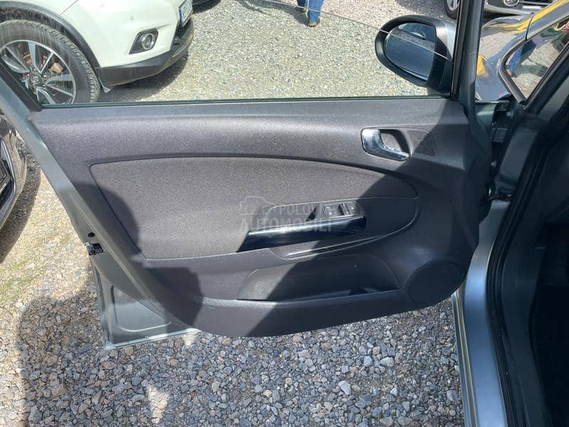 Opel Corsa D 1.2