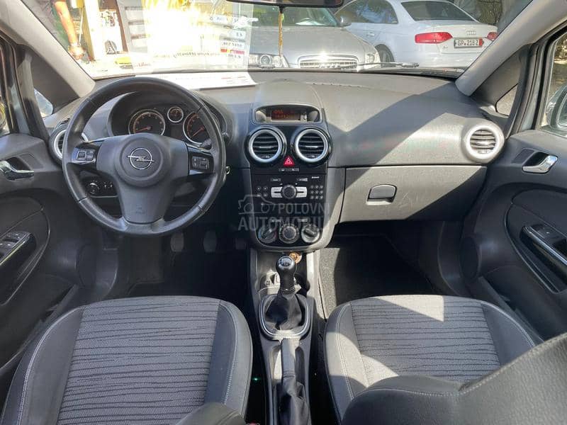 Opel Corsa D 1.2