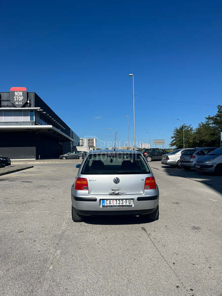 Volkswagen Golf 4 