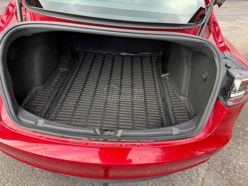 Tesla Model 3 Long range premium