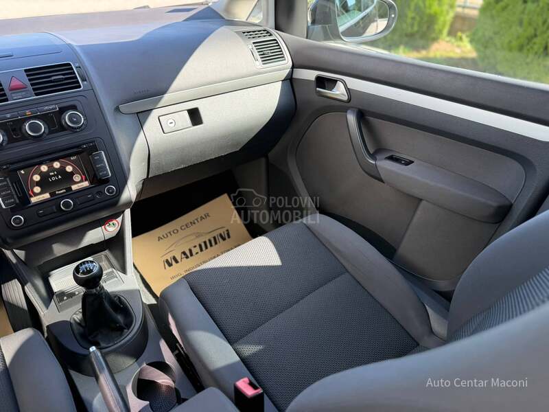 Volkswagen Touran 1.6 tdi