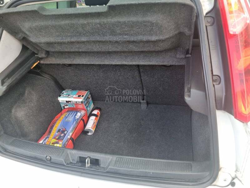 Fiat Grande Punto 1,3 MJT 6b GIugiaro