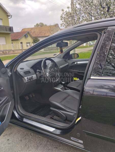Opel Astra H cdti