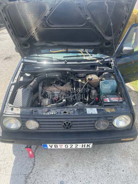Volkswagen Golf 2 1.8