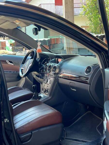 Opel Antara 
